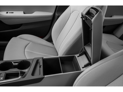 2015 Hyundai SONATA 2.4L SE