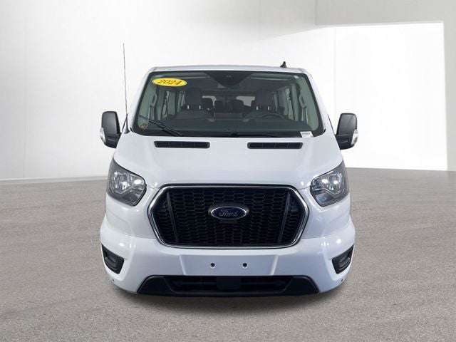 2024 Ford Transit Passenger Wagon XLT