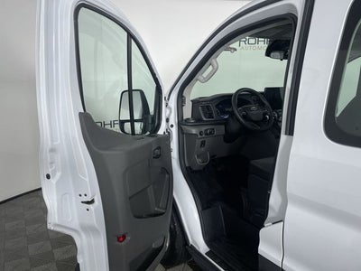2024 Ford Transit Passenger Wagon XLT