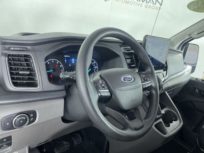2024 Ford Transit Passenger Wagon XLT