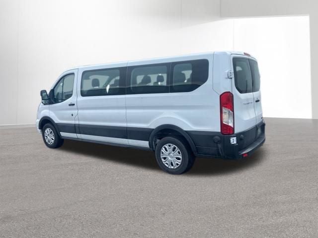2024 Ford Transit Passenger Wagon XLT