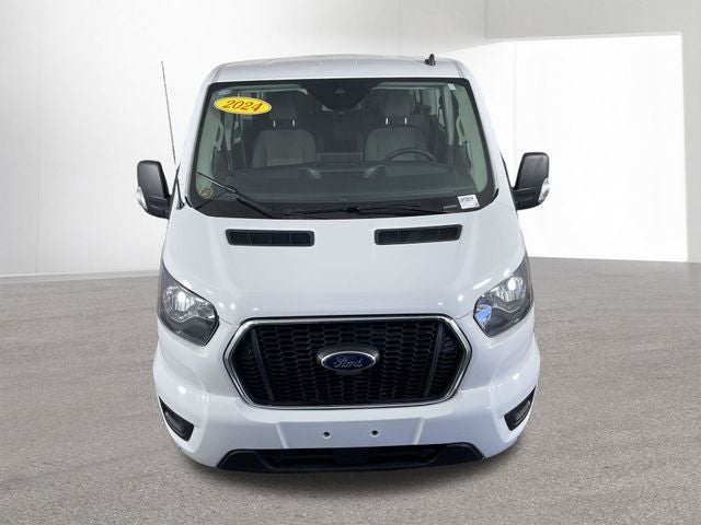 2024 Ford Transit Passenger Wagon XLT