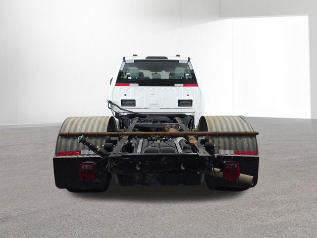 2024 Ford Super Duty F-550 DRW Chassis Cab XL