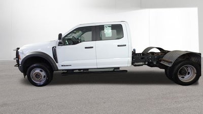 2024 Ford Super Duty F-550 DRW Chassis Cab XL
