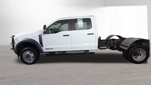 2024 Ford Super Duty F-550 DRW Chassis Cab XL