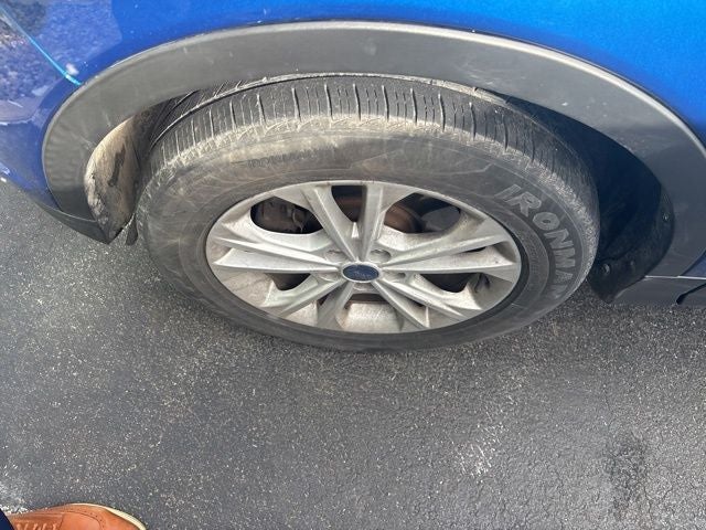 Used 2017 Ford Escape SE with VIN 1FMCU9G96HUC96636 for sale in Lafayette, IN