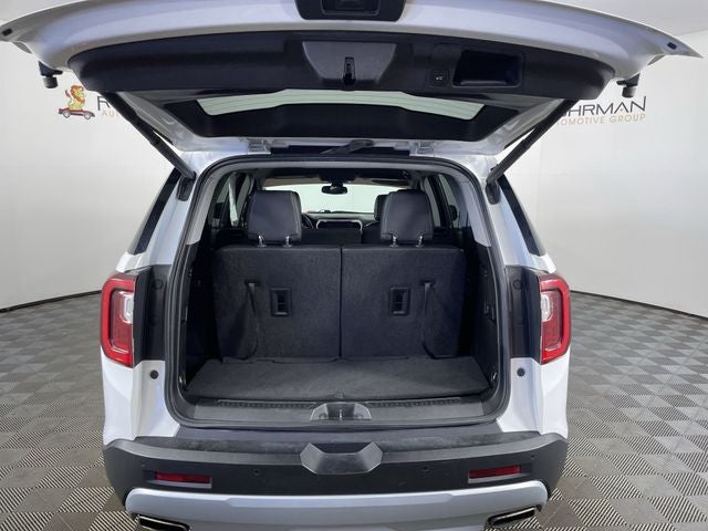 2021 GMC Acadia SLT