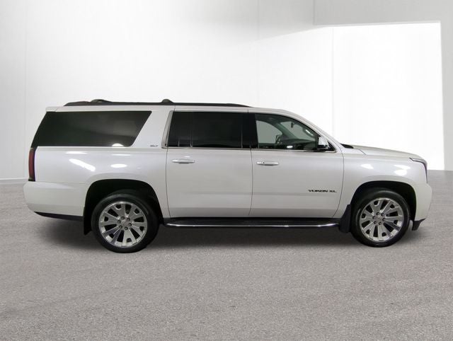 2017 GMC Yukon XL SLT