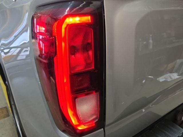 2019 GMC Sierra 1500 4WD Double Cab 147"