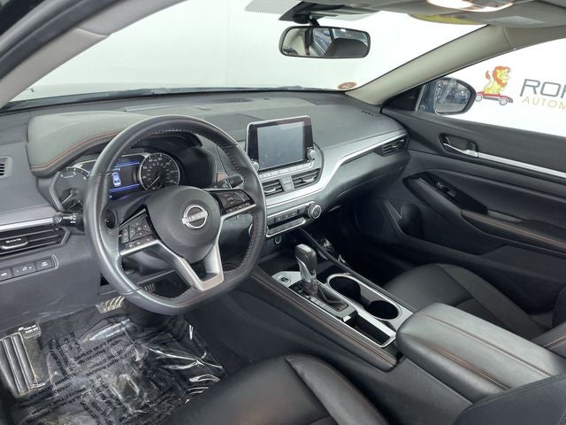 2025 Nissan Altima SR