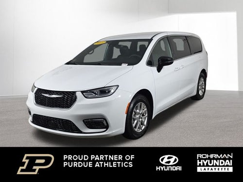 2025 Chrysler Pacifica Select