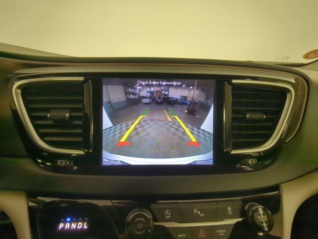 2018 Chrysler Pacifica Touring L Plus