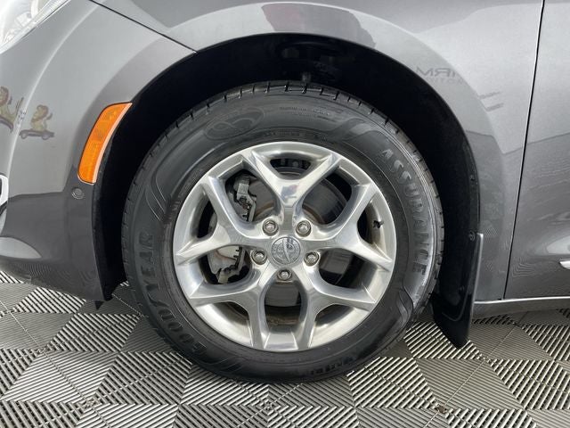 2020 Chrysler Pacifica Limited