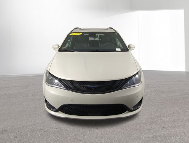 2020 Chrysler Pacifica Hybrid Limited