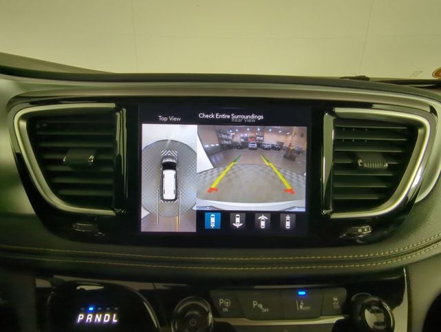 2020 Chrysler Pacifica Hybrid Limited