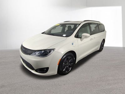 2020 Chrysler Pacifica Hybrid Limited