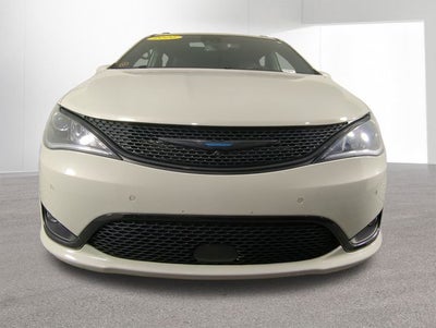 2020 Chrysler Pacifica Hybrid Limited