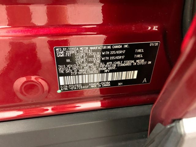 2020 Toyota RAV4 LE