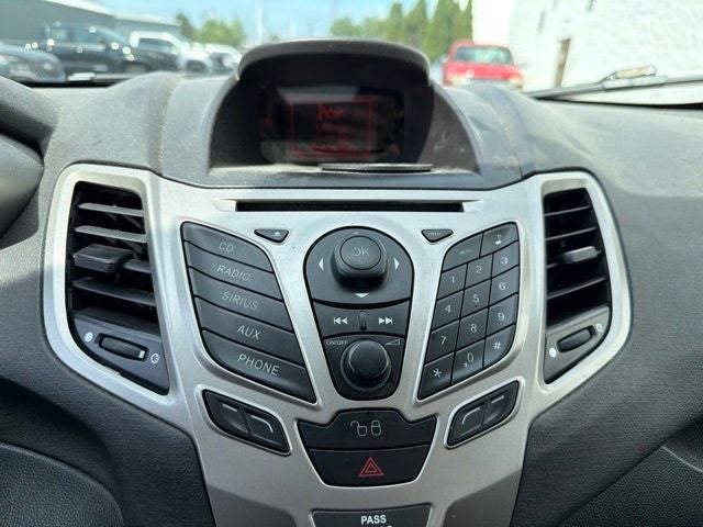 2012 Ford Fiesta SES