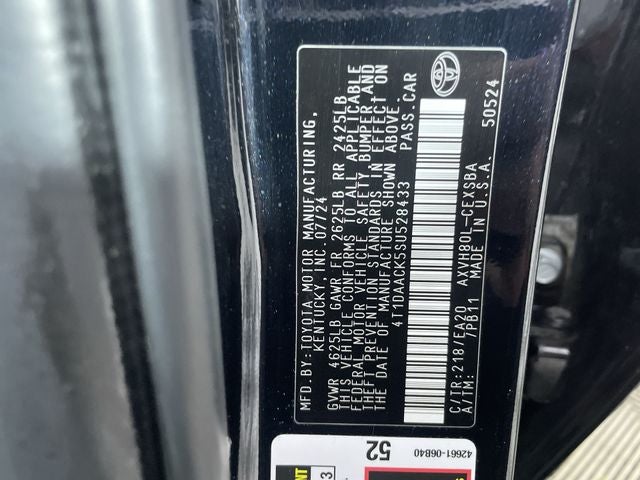 2025 Toyota Camry SE