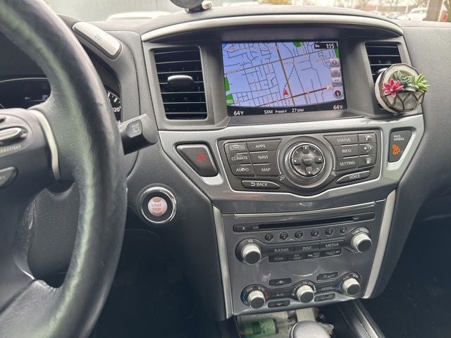 2018 Nissan Pathfinder SL