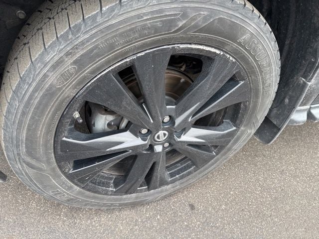 2018 Nissan Pathfinder SL