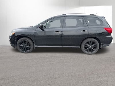2018 Nissan Pathfinder SL
