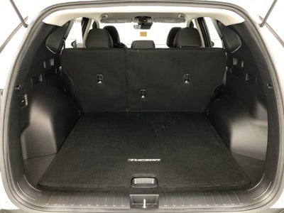 2024 Hyundai TUCSON SE