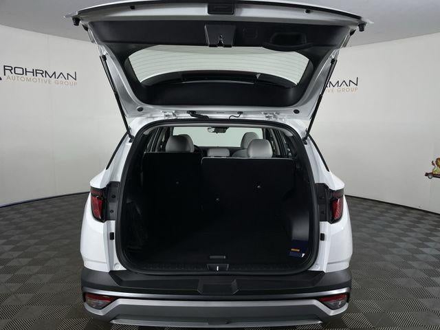 2026 Hyundai TUCSON SE AWD