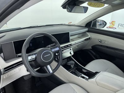 2025 Hyundai TUCSON SEL