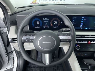 2026 Hyundai TUCSON SEL AWD