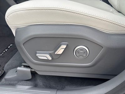 2027 Hyundai SANTA FE HYBRID Limited