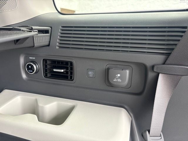 2027 Hyundai SANTA FE HYBRID Limited