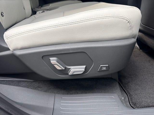 2027 Hyundai SANTA FE HYBRID Limited