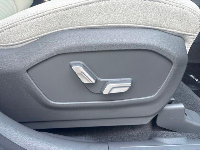 2027 Hyundai SANTA FE HYBRID Limited