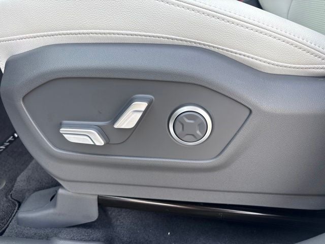 2027 Hyundai SANTA FE HYBRID Limited