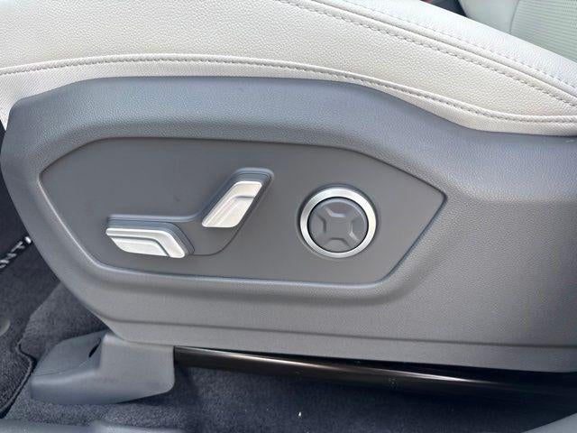 2027 Hyundai SANTA FE HYBRID Limited