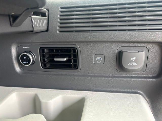 2027 Hyundai SANTA FE HYBRID Limited