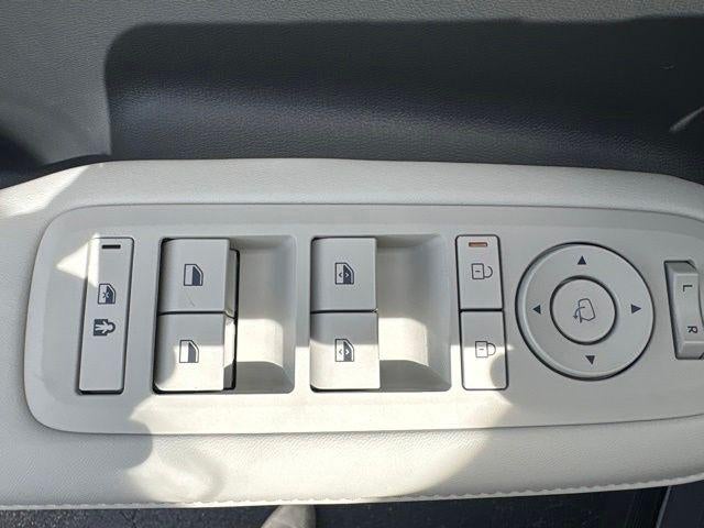 2027 Hyundai SANTA FE HYBRID Limited