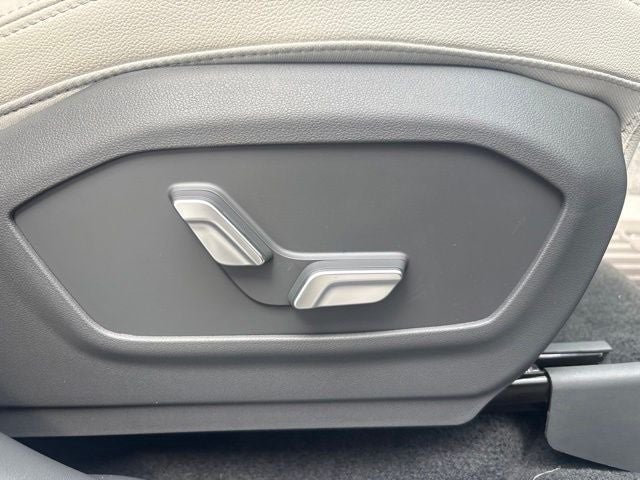 2027 Hyundai SANTA FE HYBRID Limited
