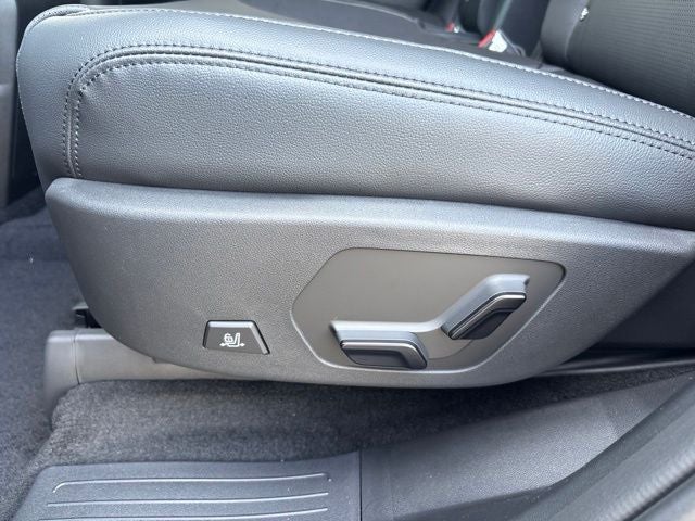 2027 Hyundai SANTA FE Limited 6P