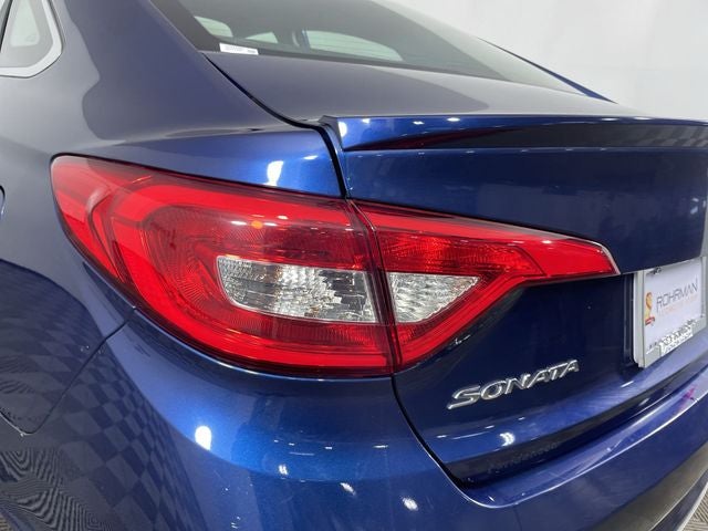 2015 Hyundai SONATA 2.4L SE