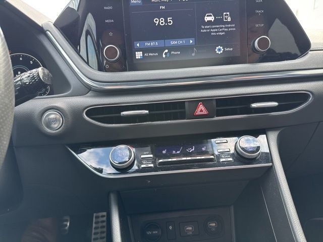2021 Hyundai SONATA SEL Plus