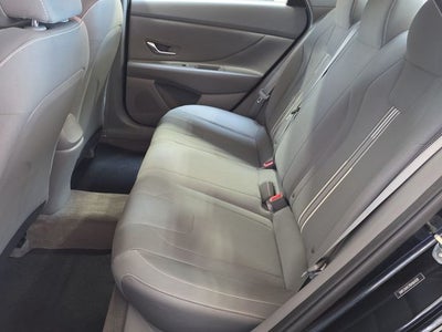 2022 Hyundai ELANTRA SEL