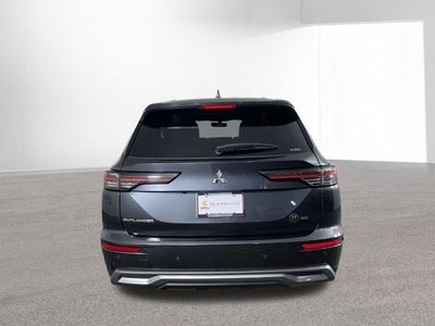 2025 Mitsubishi Outlander SE