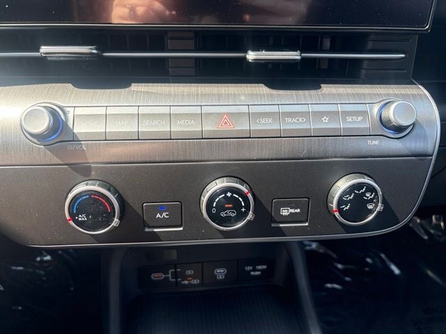 2027 Hyundai KONA SE AWD