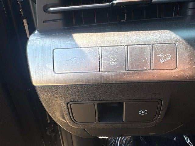 2027 Hyundai KONA SE AWD