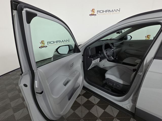 2025 Hyundai KONA SEL