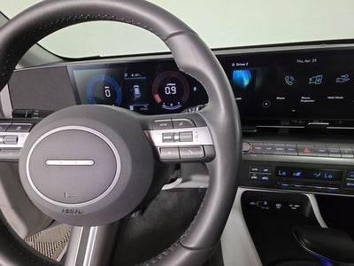 2025 Hyundai KONA SEL