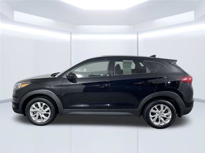 2021 Hyundai TUCSON SE